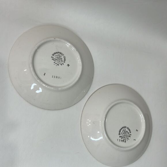 Shenago China Ivory Gold Trim 6 In Round Side Salad Appetizer Plate Saucer Set 2 - Picture 3 of 4